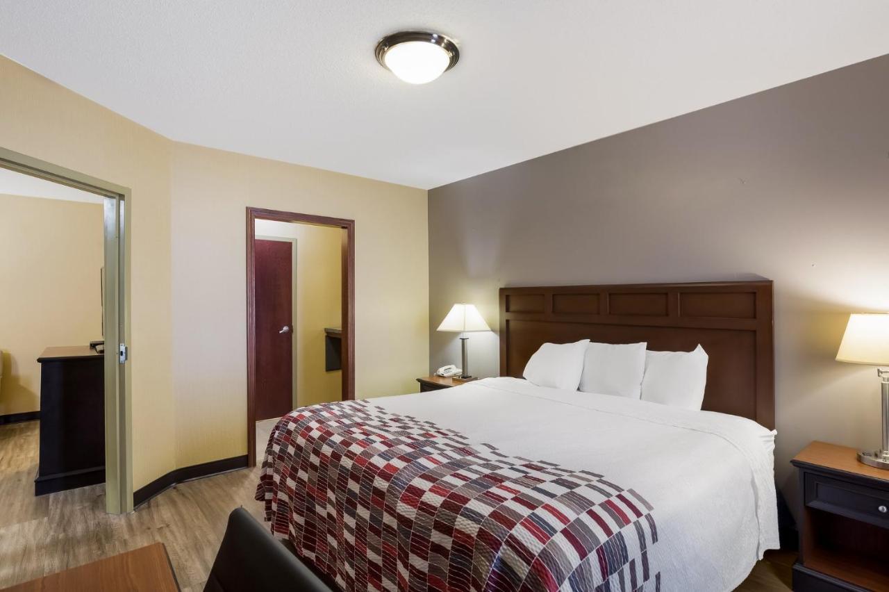 Red Roof Inn & Suites Bloomsburg - Mifflinville Екстер'єр фото