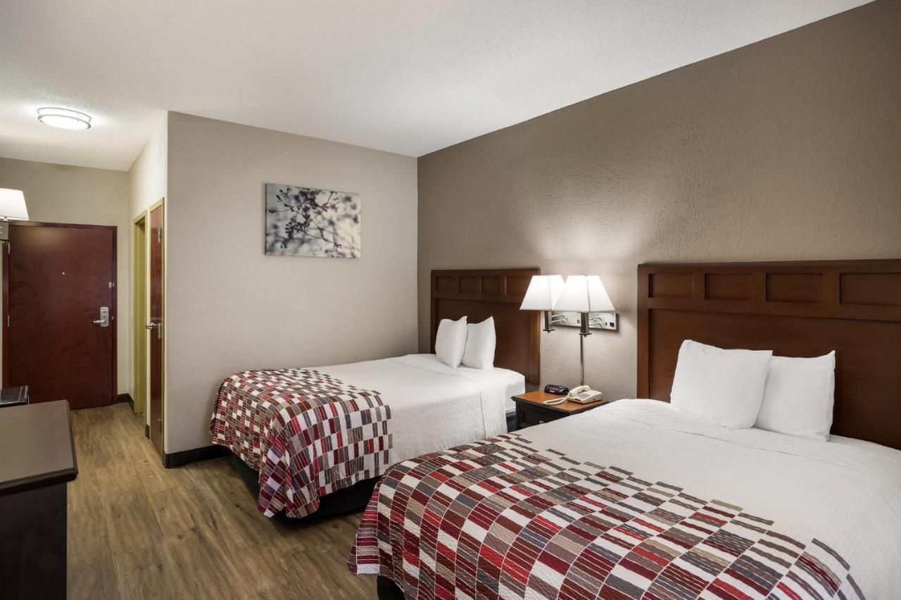 Red Roof Inn & Suites Bloomsburg - Mifflinville Екстер'єр фото