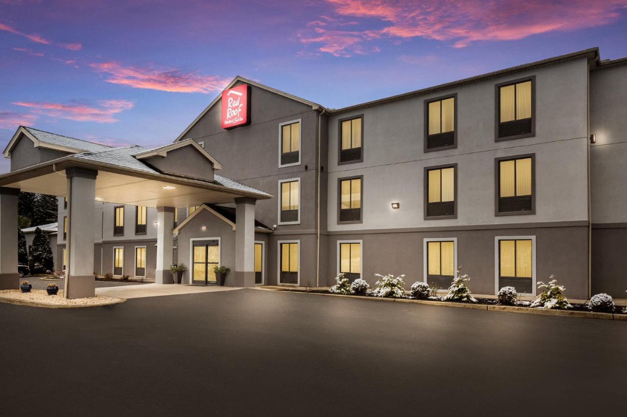 Red Roof Inn & Suites Bloomsburg - Mifflinville Екстер'єр фото